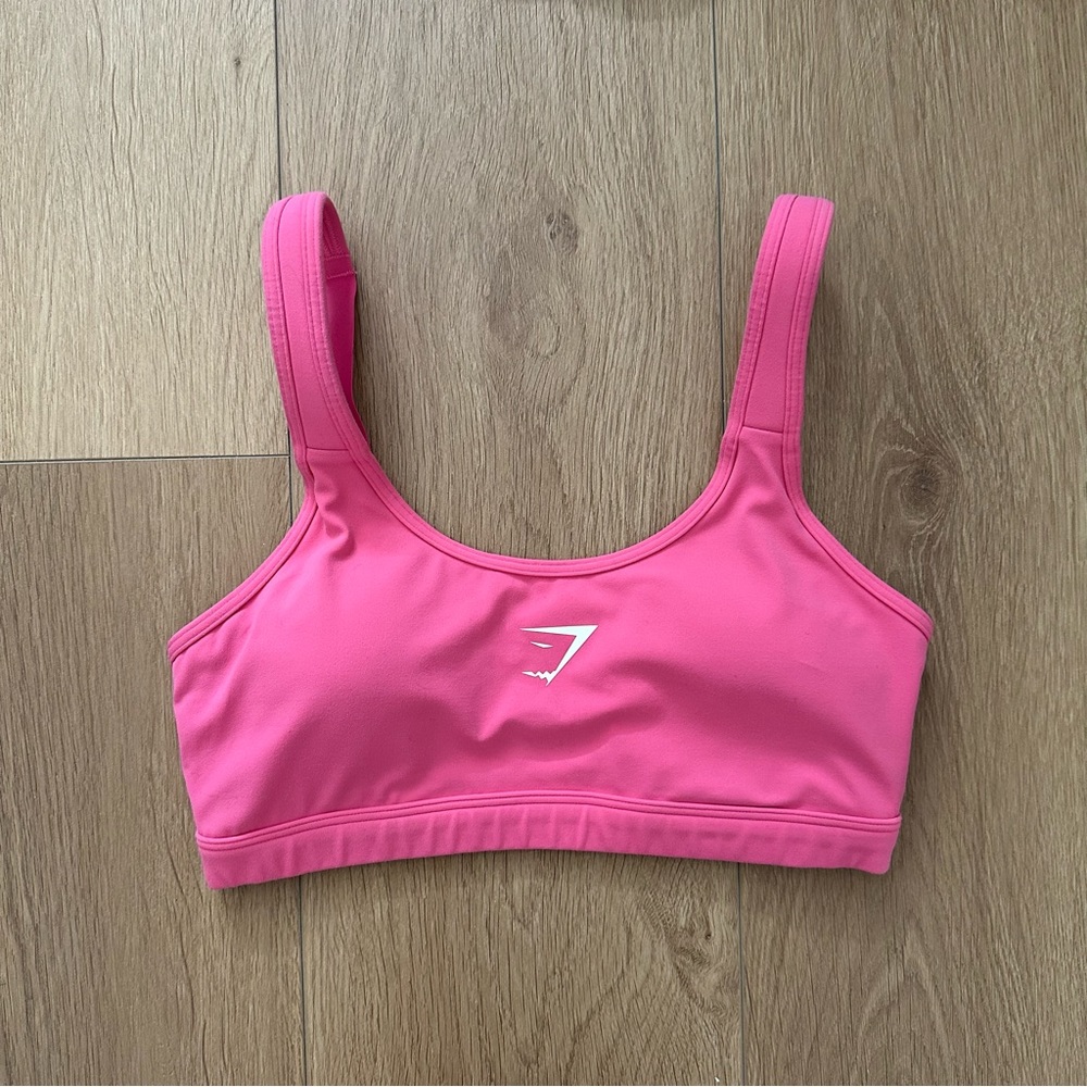 GYMSHARK Scoop Neck Training Sports Bra